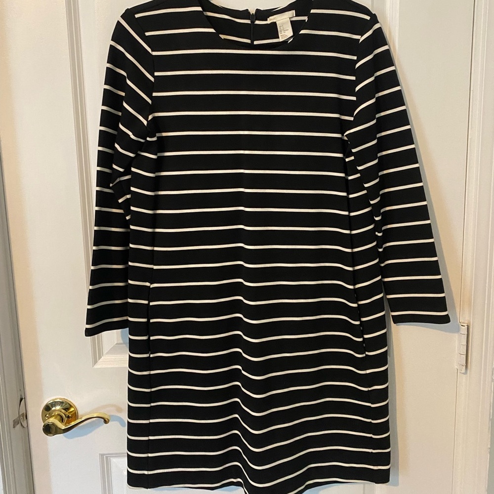 H&M - S - Long Sleeve - Above The Knee - Dress